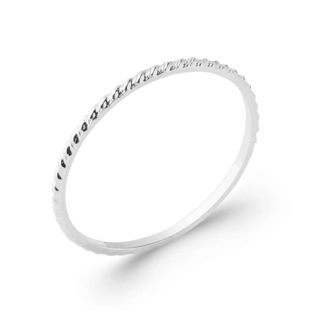 Anillo fino en plata con forma entrelazada